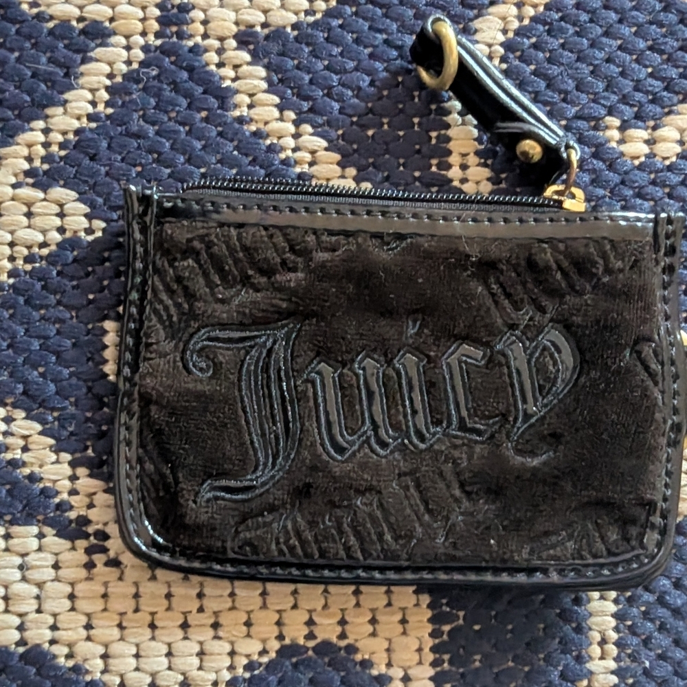 Black Patent Juicy Couture Leather Card Holder